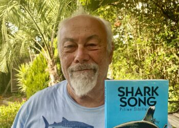 Le Guérandais Piliwe Sibille publie Shark Song, un hommage aux seigneurs de l’océan