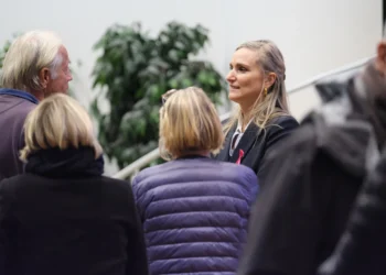 La Baule : Laëtitia Sibillotte English ouvre sa permanence et lance une série de réunions publiques
